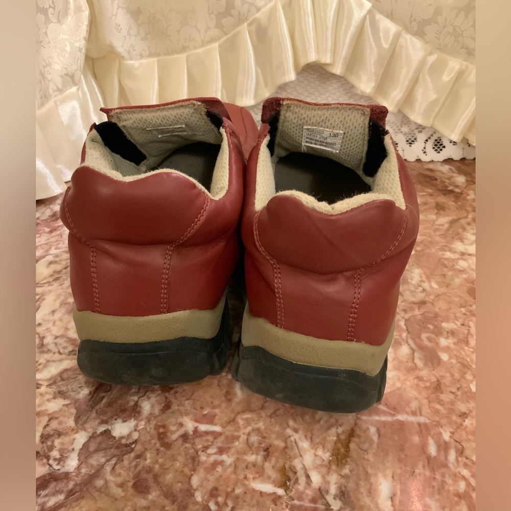 Johnston & Murphy Men's Red Leather Slip-On Loafers - Picture 4 of 11